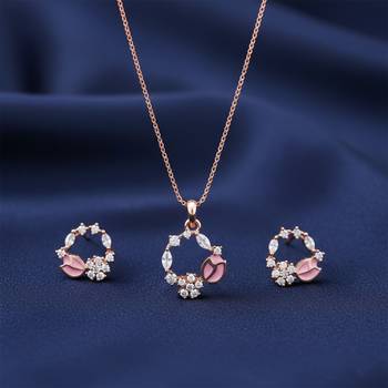 Latest stylish rose gold plated cz american diamond pendant necklace set with earrings for women 1