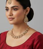 Gold plated traditional floral necklace set with earrings & maangtikka for women