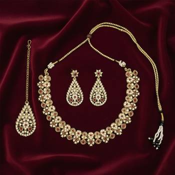 Gold plated traditional floral necklace set with earrings & maangtikka for women 2