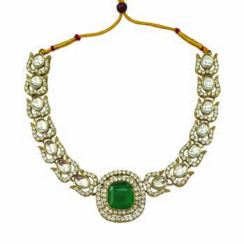 Gold plated traditional kundan-style necklace set with earrings & maangtikka 4