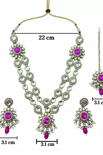 Gold plated traditional bridal kundan-style necklace set with earrings & maangtikka