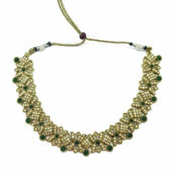 Gold plated traditional bridal kundan-style necklace set with earrings & maangtikka 4