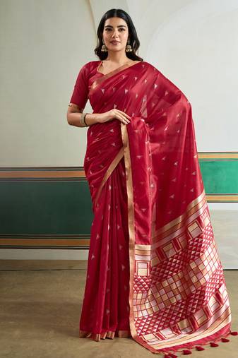 red silk blend weaving handloom festival wear saree