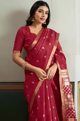 red silk blend weaving handloom festival wear saree