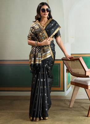 black silk blend weaving handloom festival wear saree 5