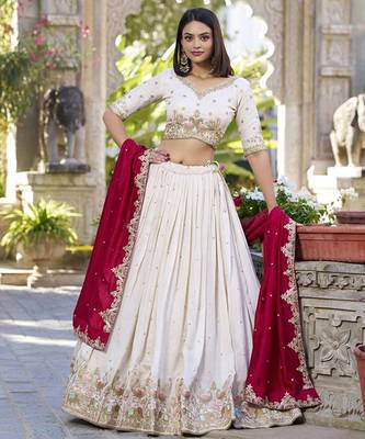 Off White silk blend Lehenga Choli 2