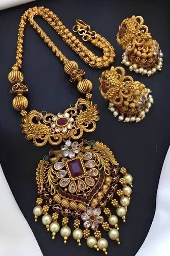 Antique finish temple jewelry set traditional south indian gold plated necklace and earrings with pearl drops