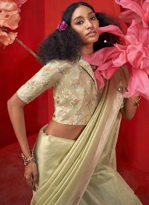 Beige zari tissue handloom weaving silk saree 2