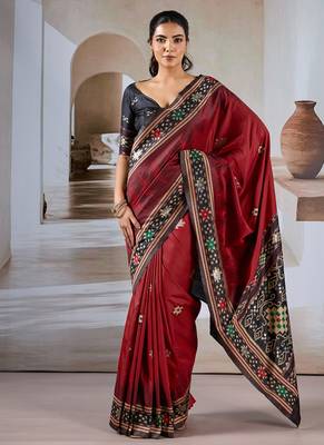 Red patola handloom weaving silk Blend saree 3