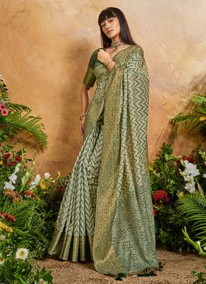 olive viscose cotton handloom weaving patola saree 4