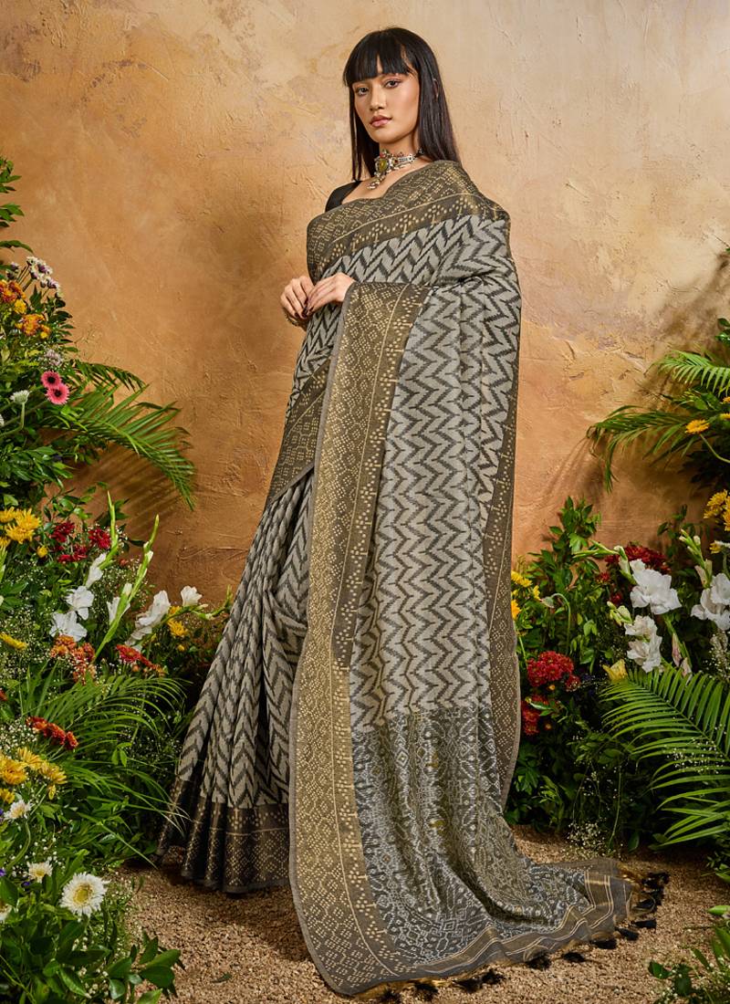 black viscose cotton handloom weaving patola saree