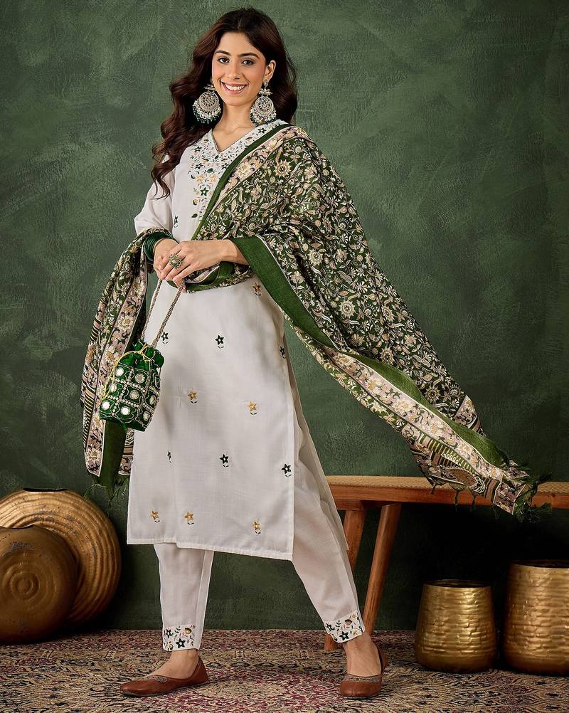 White women kurta pant dupatta set