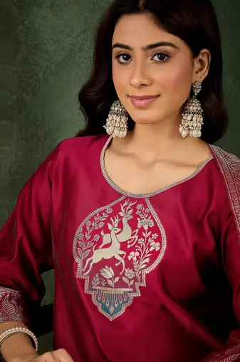 Red women kurta pant dupatta set
