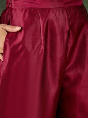 Red women kurta pant dupatta set 4