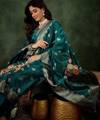 Green women kurta pant dupatta set 2