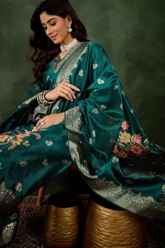 Green women kurta pant dupatta set