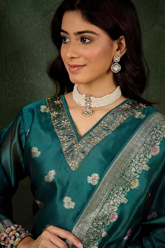 Green women kurta pant dupatta set