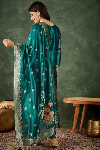 Green women kurta pant dupatta set
