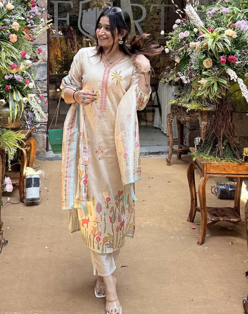 Beige women kurta pant dupatta set