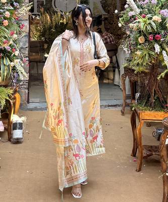 Beige women kurta pant dupatta set 3