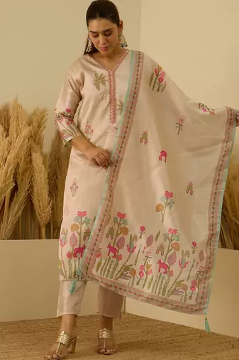 Beige women kurta pant dupatta set