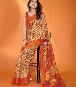 Mannequin store printed saree