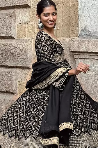 Black Georgette Embroidery sequence Work Anarkali Kurta Pant With Dupatta