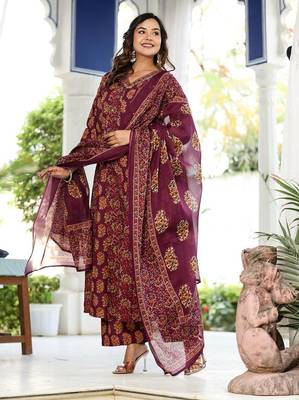 Cotton cambric printed full flared anarkali kurti-pant-dupatta  set 2