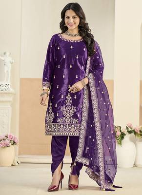 purple velvet embroidered salwar kameez with patiala bottom 2