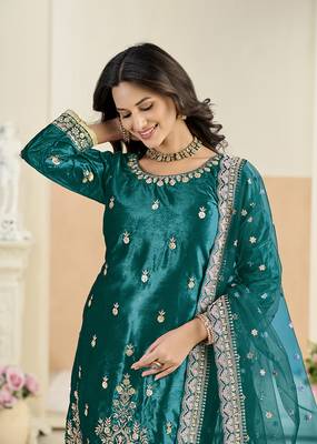 teal velvet embroidered salwar kameez with patiala bottom 3