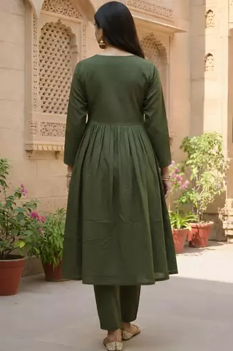 Women's Long Flared V-Neck with Button Details Anarkali shape Empire Waist,Kurta Pant Set