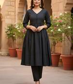 Women's Long Flared V-Neck with Button Details Anarkali shape Empire Waist,Kurta Pant Set