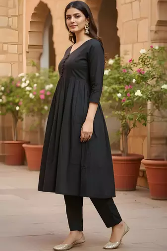 Women's Long Flared V-Neck with Button Details Anarkali shape Empire Waist,Kurta Pant Set