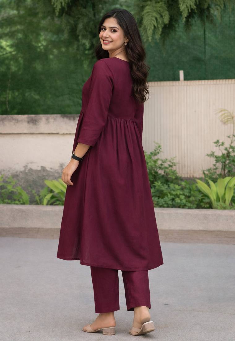 Women's Long Flared V-Neck with Button Details Anarkali shape Empire Waist,Kurta Pant Set