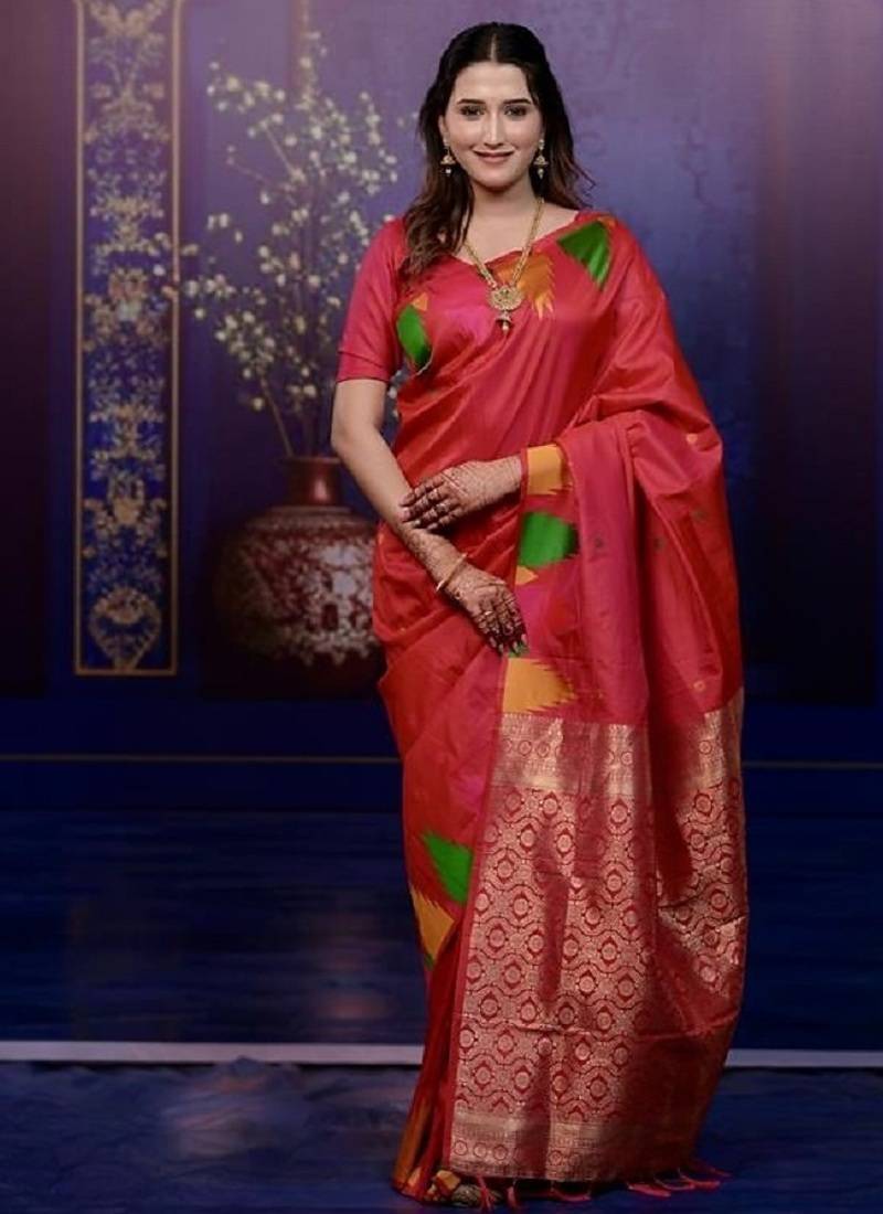 red color temple woven work soft art silk saree