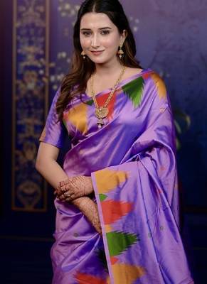 levender color temple woven work soft art silk blend saree 2