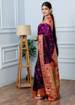 purple color weaving paithani gold copper zari weaving meenakari  border saree 3