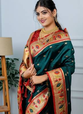 green color weaving paithani gold copper zari weaving meenakari  border saree 2