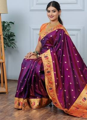 wine color weaving paithani gold copper zari weaving meenakari  border saree 4