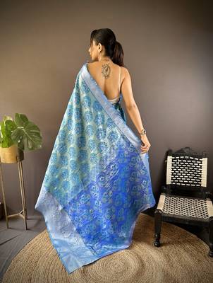 sky blue color zari weaving work kanjivaram tissue silk blend saree 4