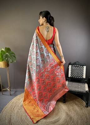 grey & red color zari weaving work kanjivaram tissue silk blend saree 4