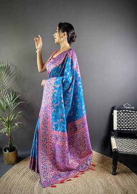 skyblue color flower zari weaves banarasi katan silk blend saree 3