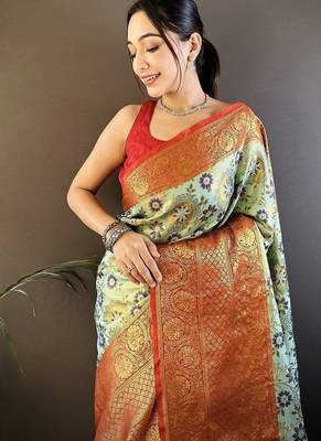 pista color jacquard woven  kanjivaram tissue art silk blend work saree 2
