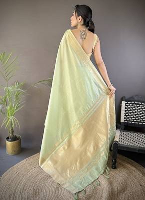 pista color cotton checks zari border work saree 4