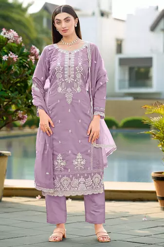 Lavender color smart and desirable blended fabric salwar kameez