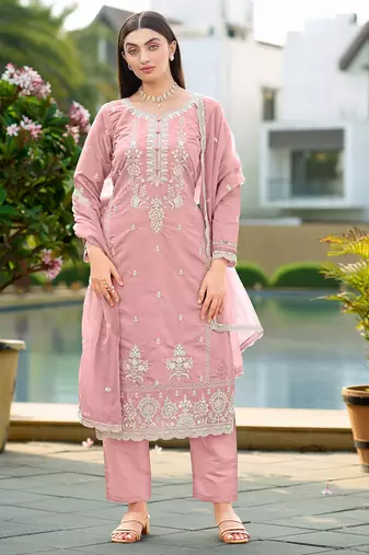 Purple color smart and desirable blended fabric salwar kameez