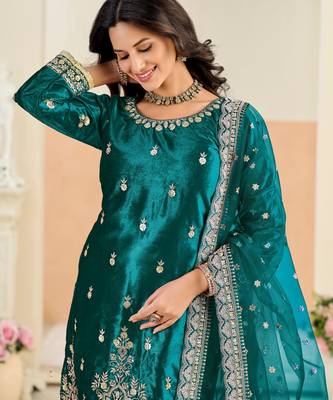 Rama color festive special velvet fabric ethnic embroidered partywear suit 2