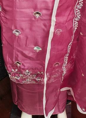 Pink color glass cotton fabric embroidered ethnic salwar suit 4