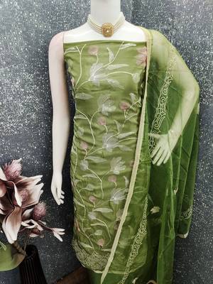Green color glass cotton fabric embroidered ethnic salwar suit 4