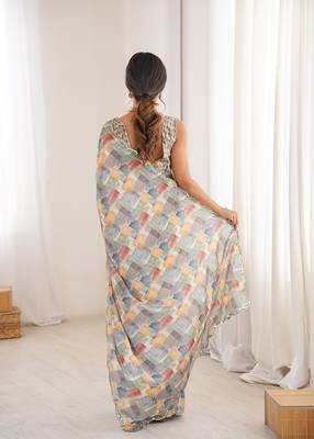 women   s chinon multicolor abstract print saree with blouse 5